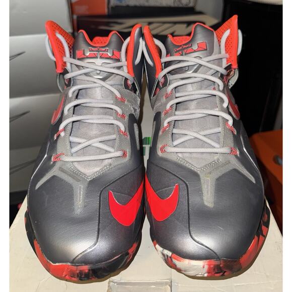 Nike LeBron 11 Elite Team Men’s 10.5 main image 5